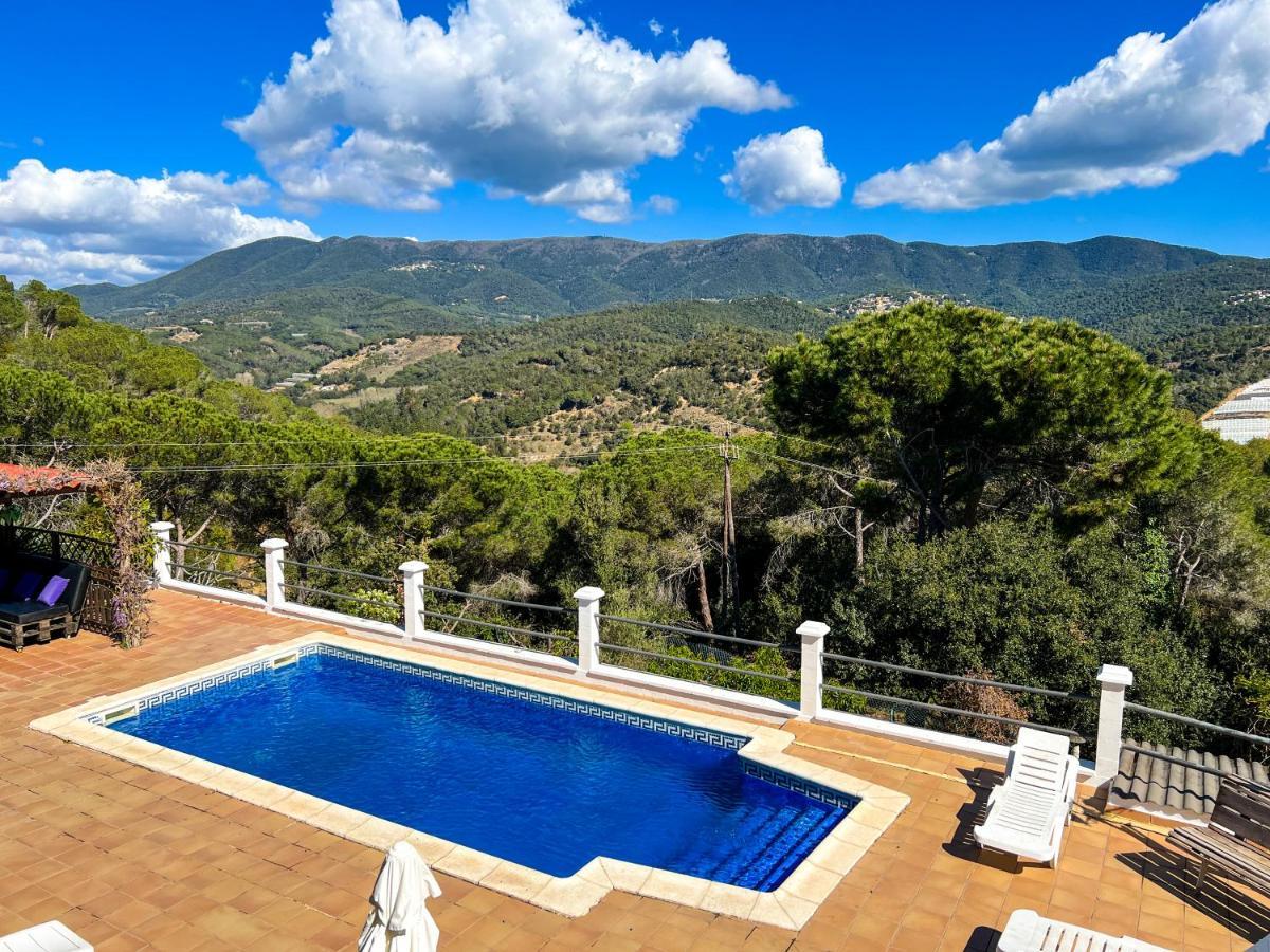 Vivalidays Casa Ricardo Villa Sant Cebrià de Vallalta Dış mekan fotoğraf